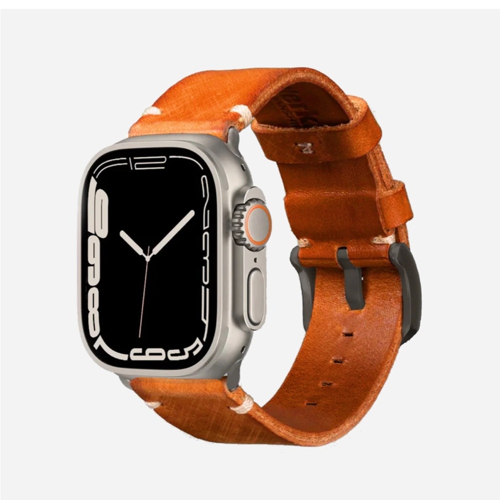 Bandwerk Classic Vintage Band. Orange Color Leather Strap Smartwatch.